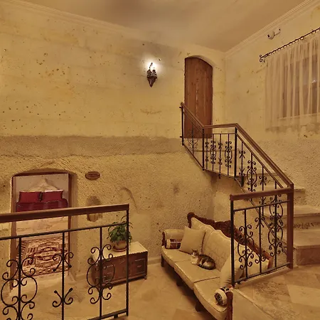 Vista Cave Hotell 2*